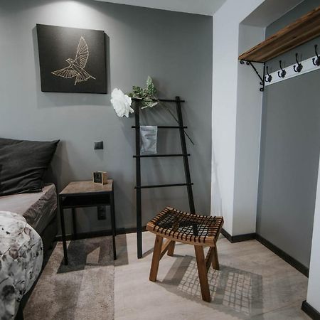 Pinska Guesthouse Cozy Apartment 빌얀디 외부 사진