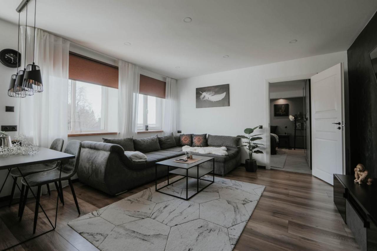 Pinska Guesthouse Cozy Apartment 빌얀디 외부 사진