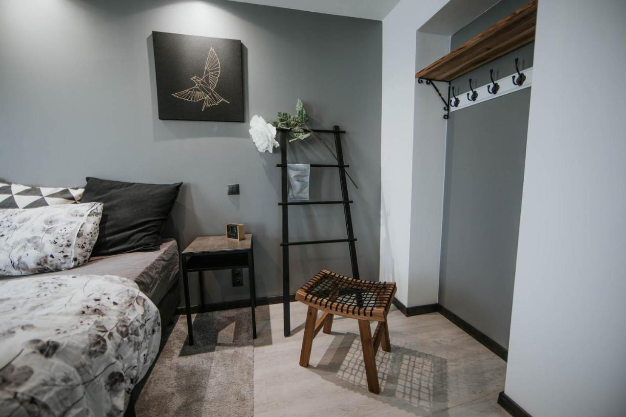 Pinska Guesthouse Cozy Apartment 빌얀디 외부 사진